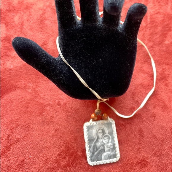 Artisan Beaded VINTAGE SCAPULAR Ribbon NECKLACE - Picture 4 of 6